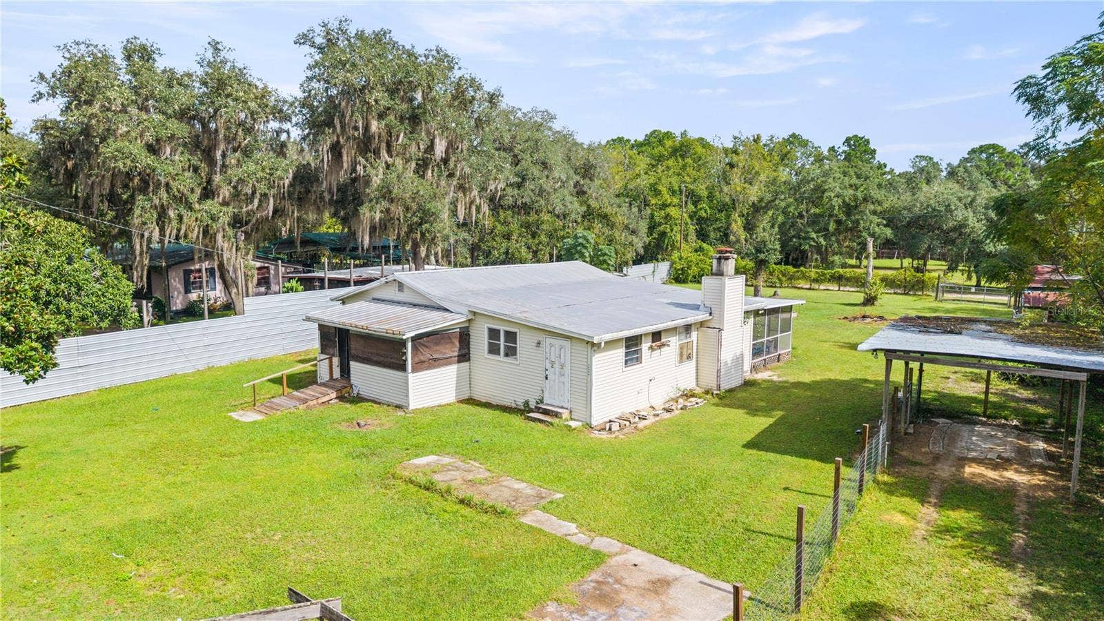 14965 SE 217TH TERRACE, Umatilla, FL 32784