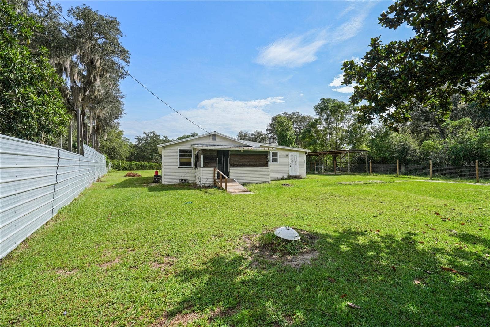 14965 SE 217TH TERRACE, Umatilla, FL 32784