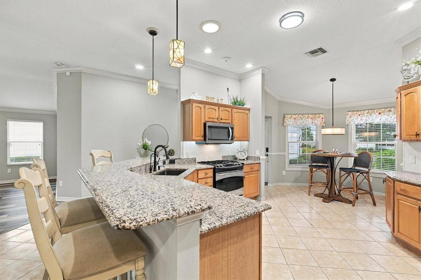 3208 HOPEWELL STREET, The Villages, FL 32162 3208 HOPEWELL STREET, The Villages, FL 32162