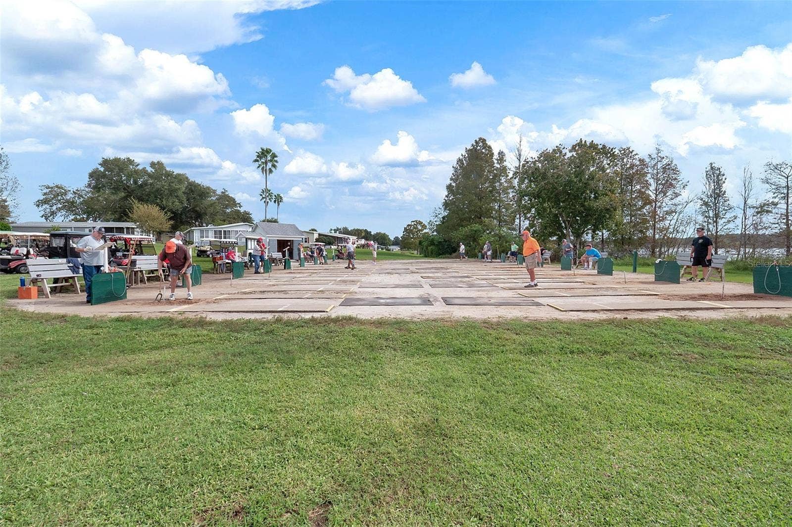Community amenity: horseshoe pits