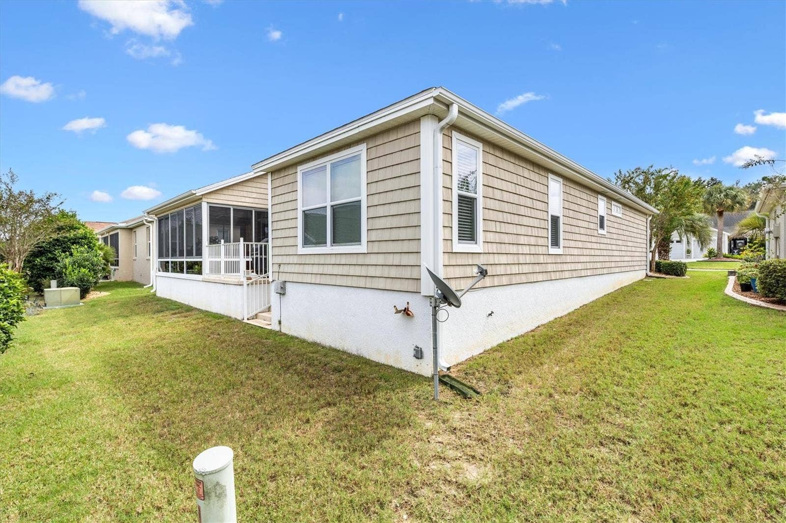 1926 ELDRIDGE LOOP, The Villages, FL 32162 1926 ELDRIDGE LOOP, The Villages, FL 32162
