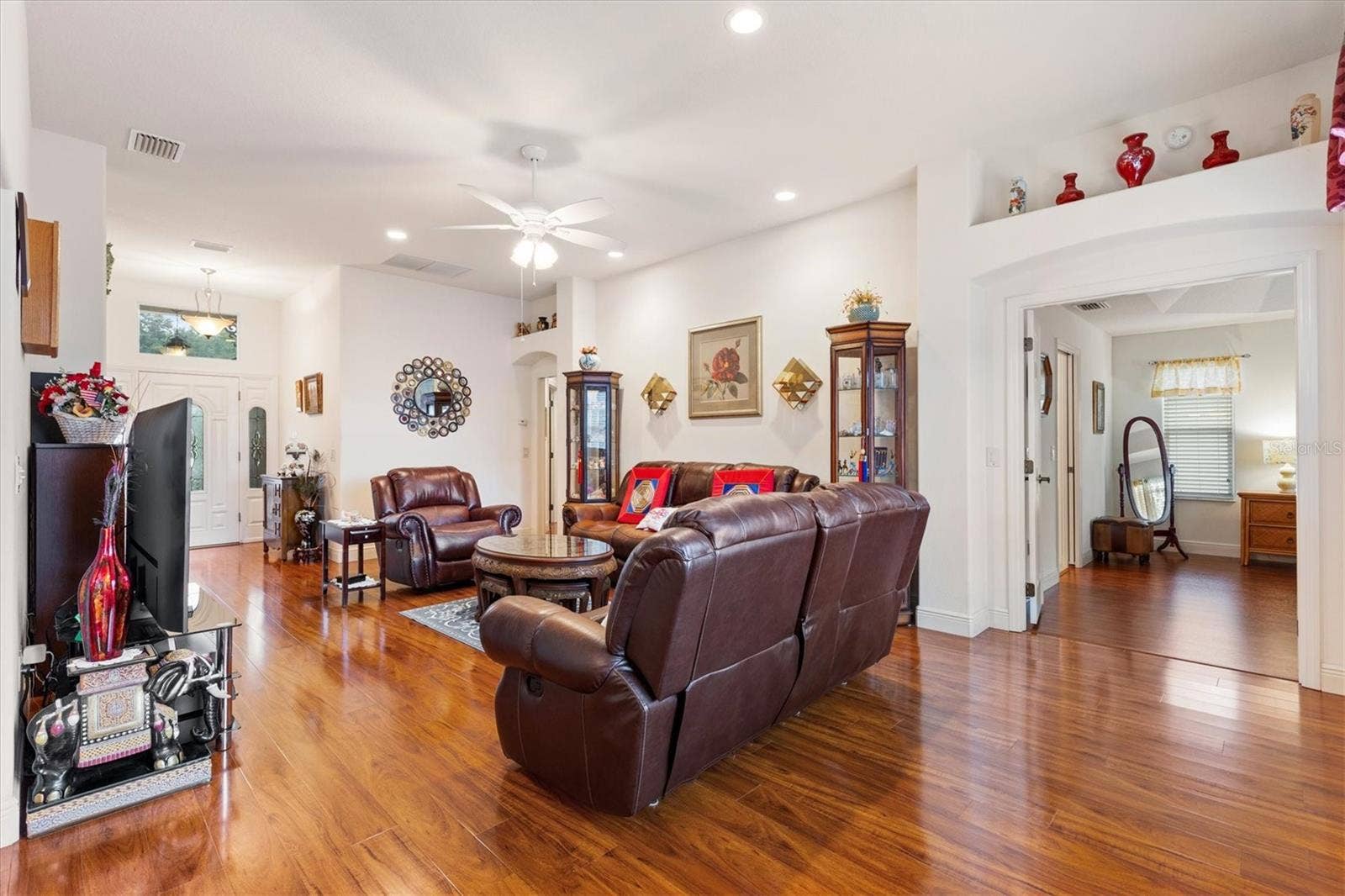 1926 ELDRIDGE LOOP, The Villages, FL 32162 1926 ELDRIDGE LOOP, The Villages, FL 32162