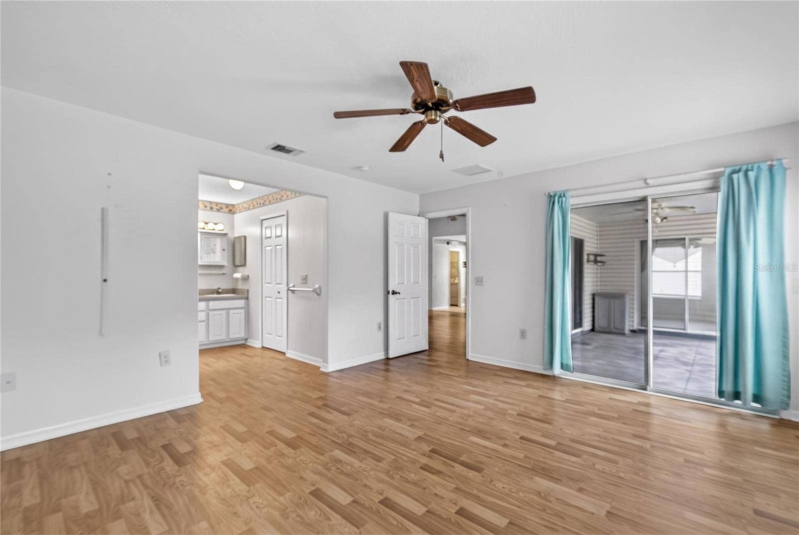 1145 EAGLES LANDING, Leesburg, FL 34748 1145 EAGLES LANDING, Leesburg, FL 34748