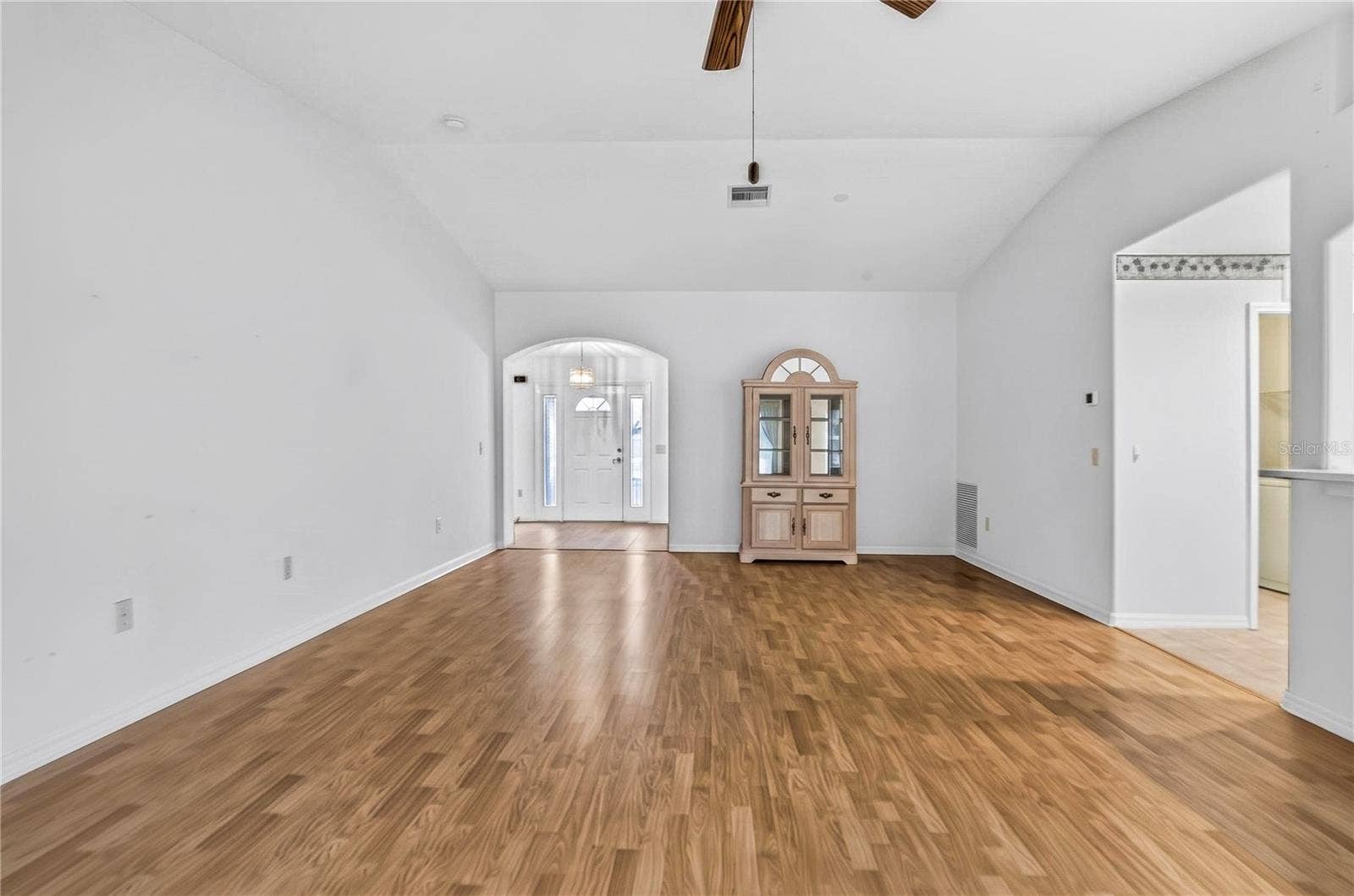 1145 EAGLES LANDING, Leesburg, FL 34748 1145 EAGLES LANDING, Leesburg, FL 34748