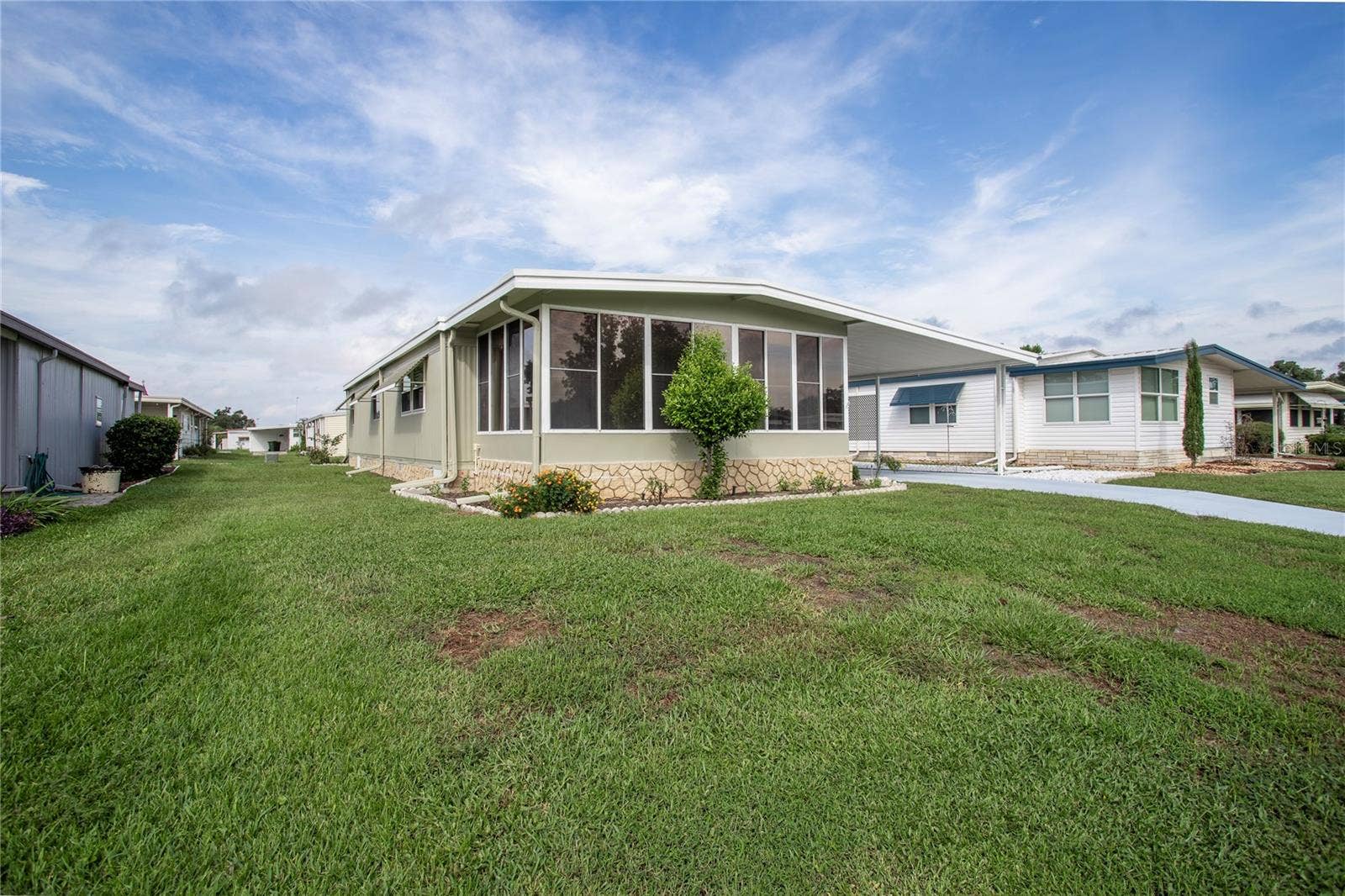 717 SURREY PLACE, Leesburg, FL 34748