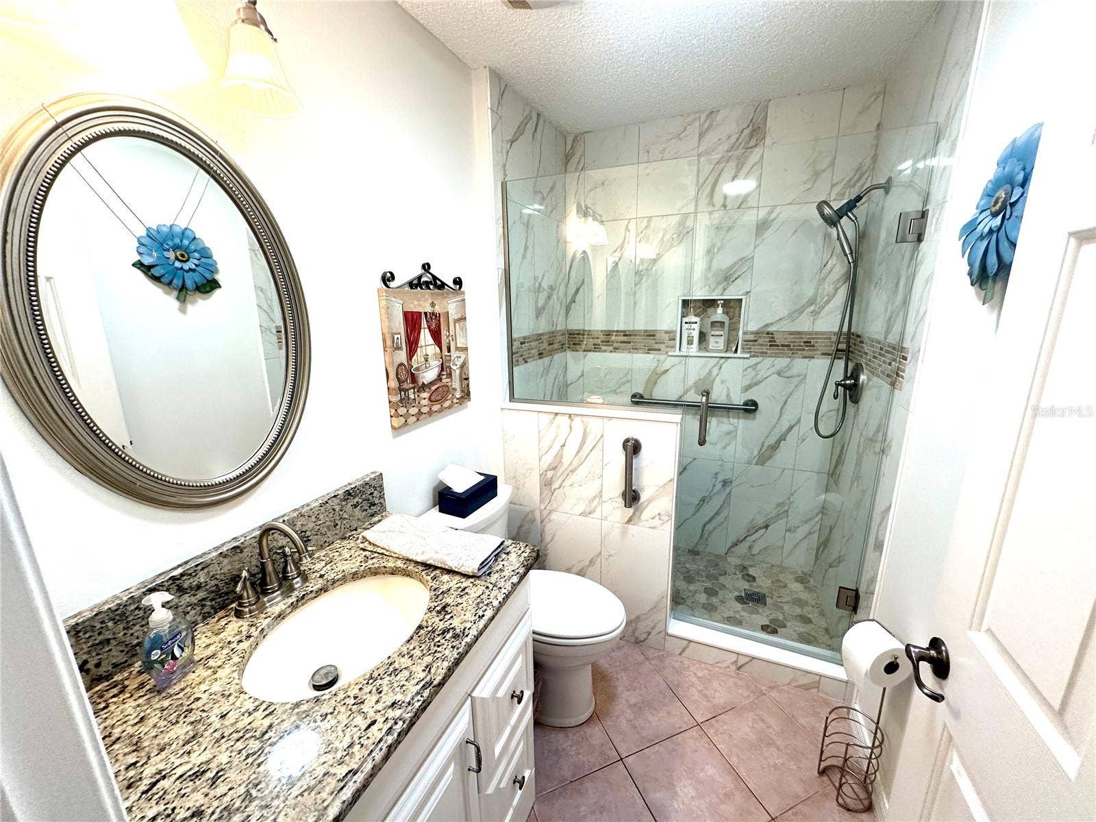3033 HILLSIDE LANE, The Villages, FL 32162 3033 HILLSIDE LANE, The Villages, FL 32162
