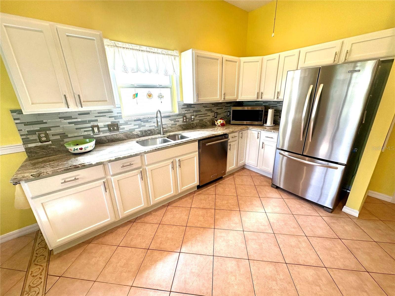 3033 HILLSIDE LANE, The Villages, FL 32162 3033 HILLSIDE LANE, The Villages, FL 32162