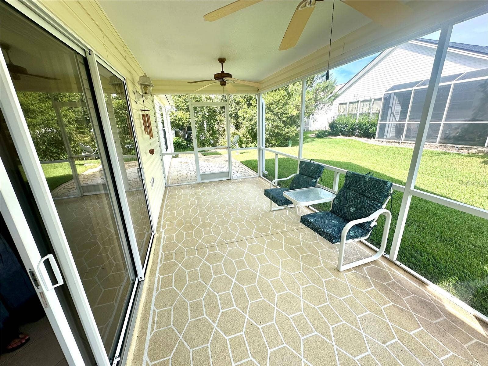 3033 HILLSIDE LANE, The Villages, FL 32162 3033 HILLSIDE LANE, The Villages, FL 32162