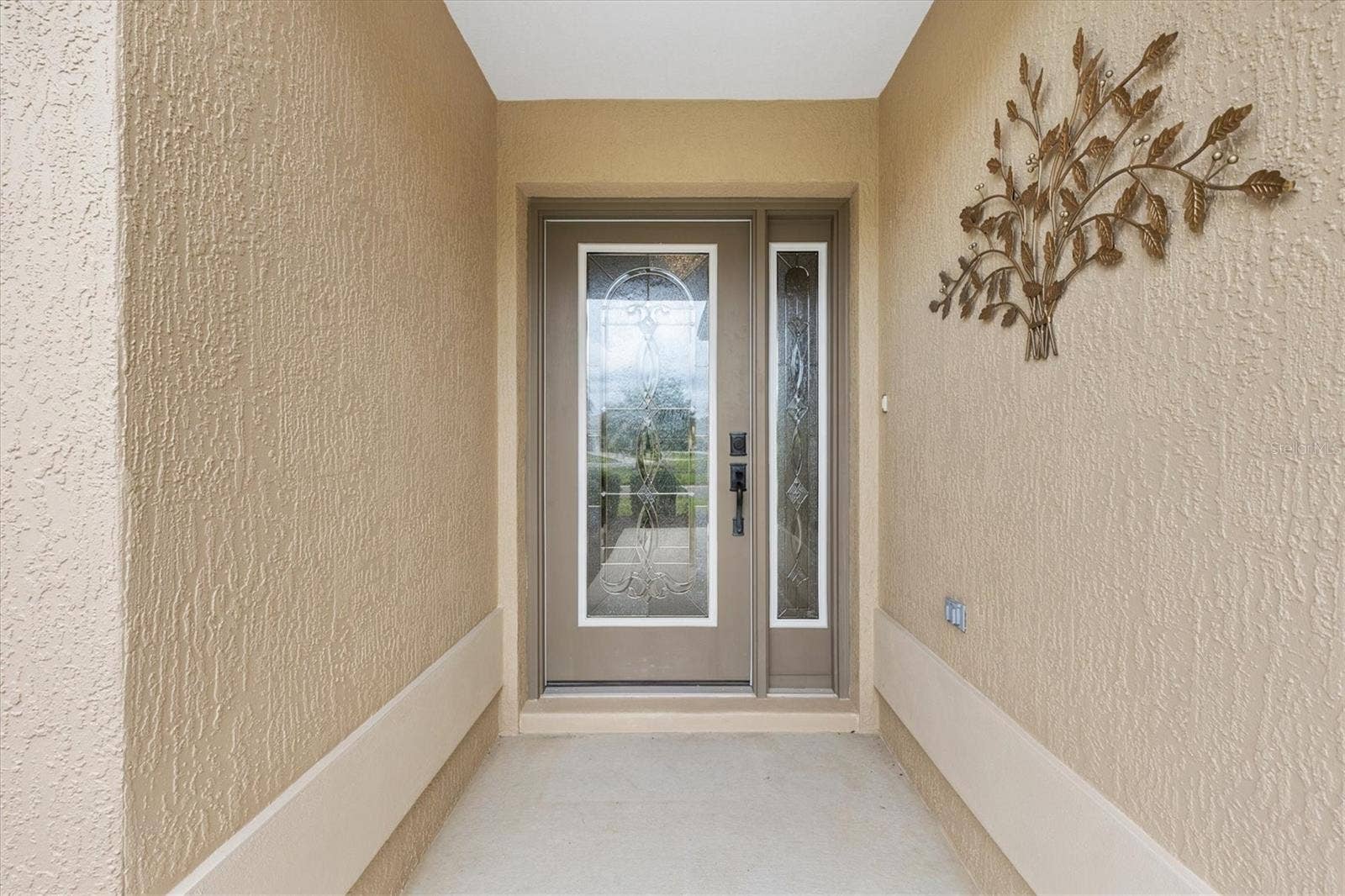 2346 GRENADIER WAY, The Villages, FL 32162 Front Entry