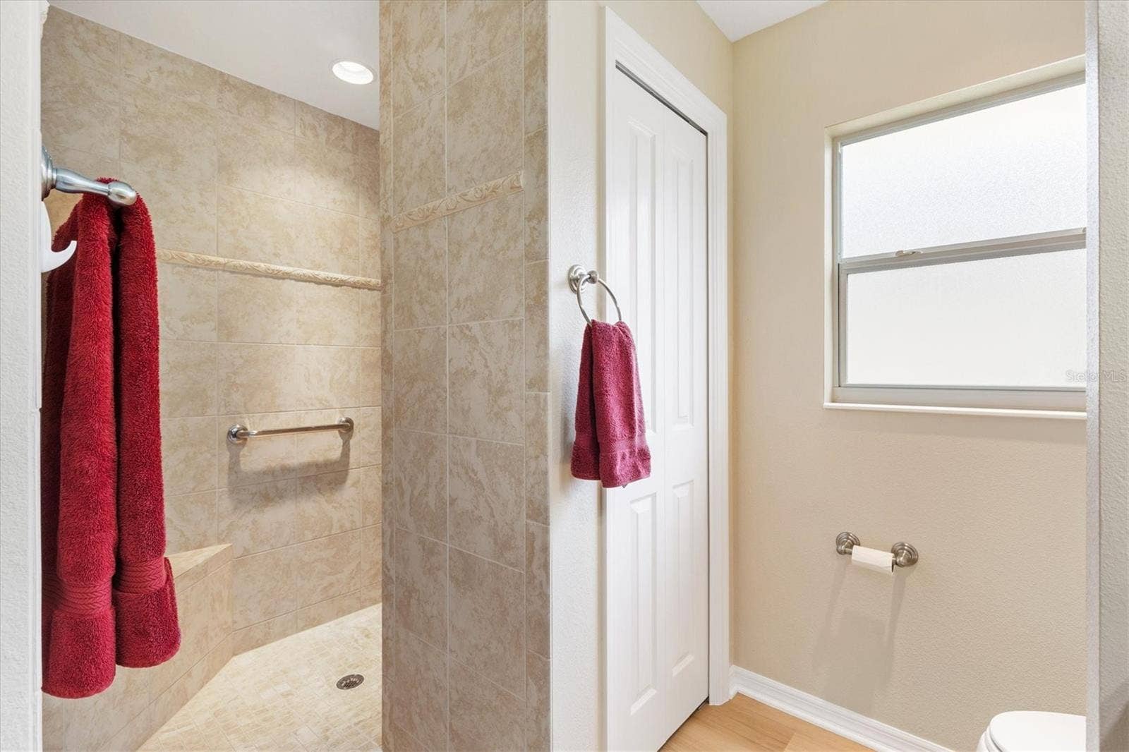 2346 GRENADIER WAY, The Villages, FL 32162 Primary Bathroom - Roman Shower