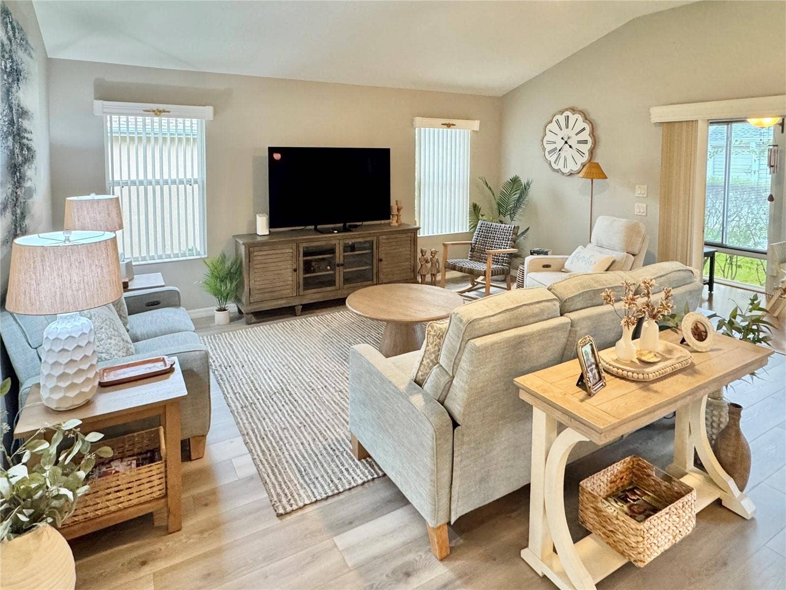 1693 MOUNT CROGHAN TRAIL, The Villages, FL 32162 1693 MOUNT CROGHAN TRAIL, The Villages, FL 32162