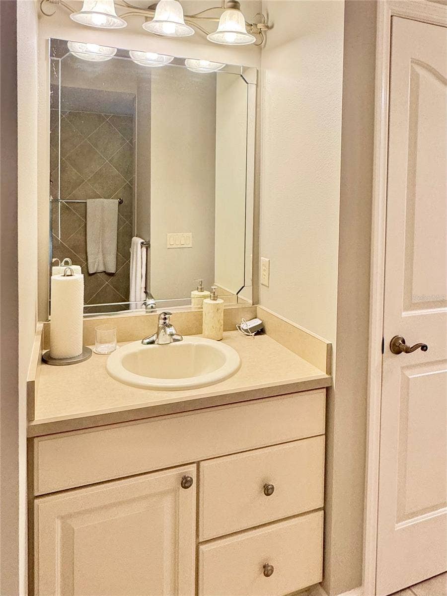 1693 MOUNT CROGHAN TRAIL, The Villages, FL 32162 1693 MOUNT CROGHAN TRAIL, The Villages, FL 32162