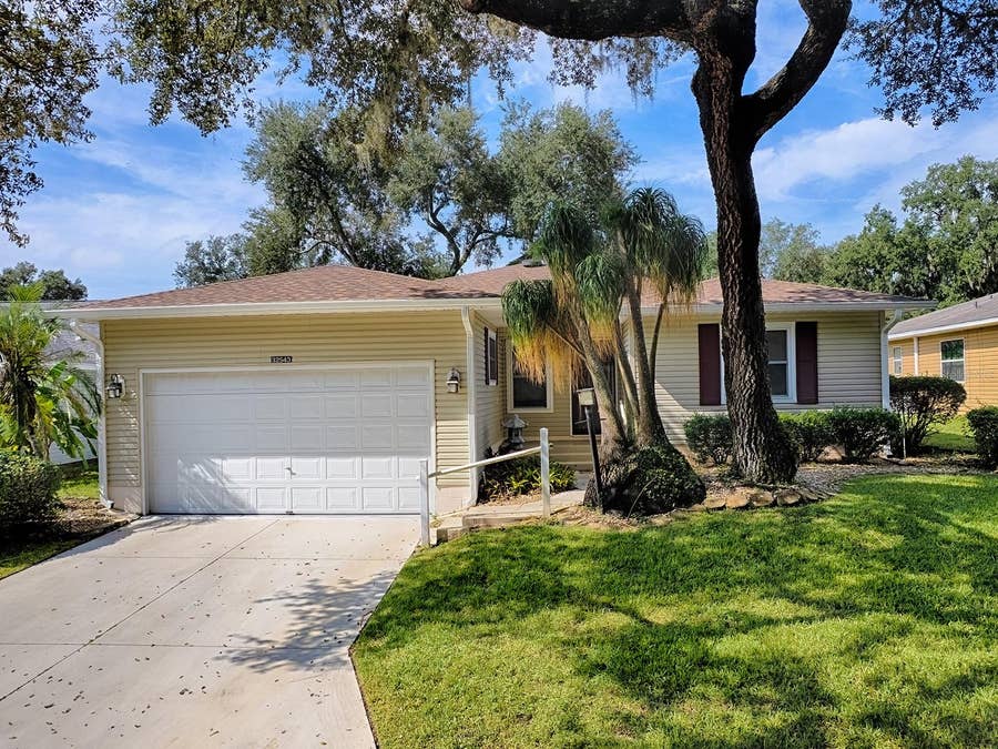 Property photo for 32543 OAK PARK DRIVE, Leesburg, FL