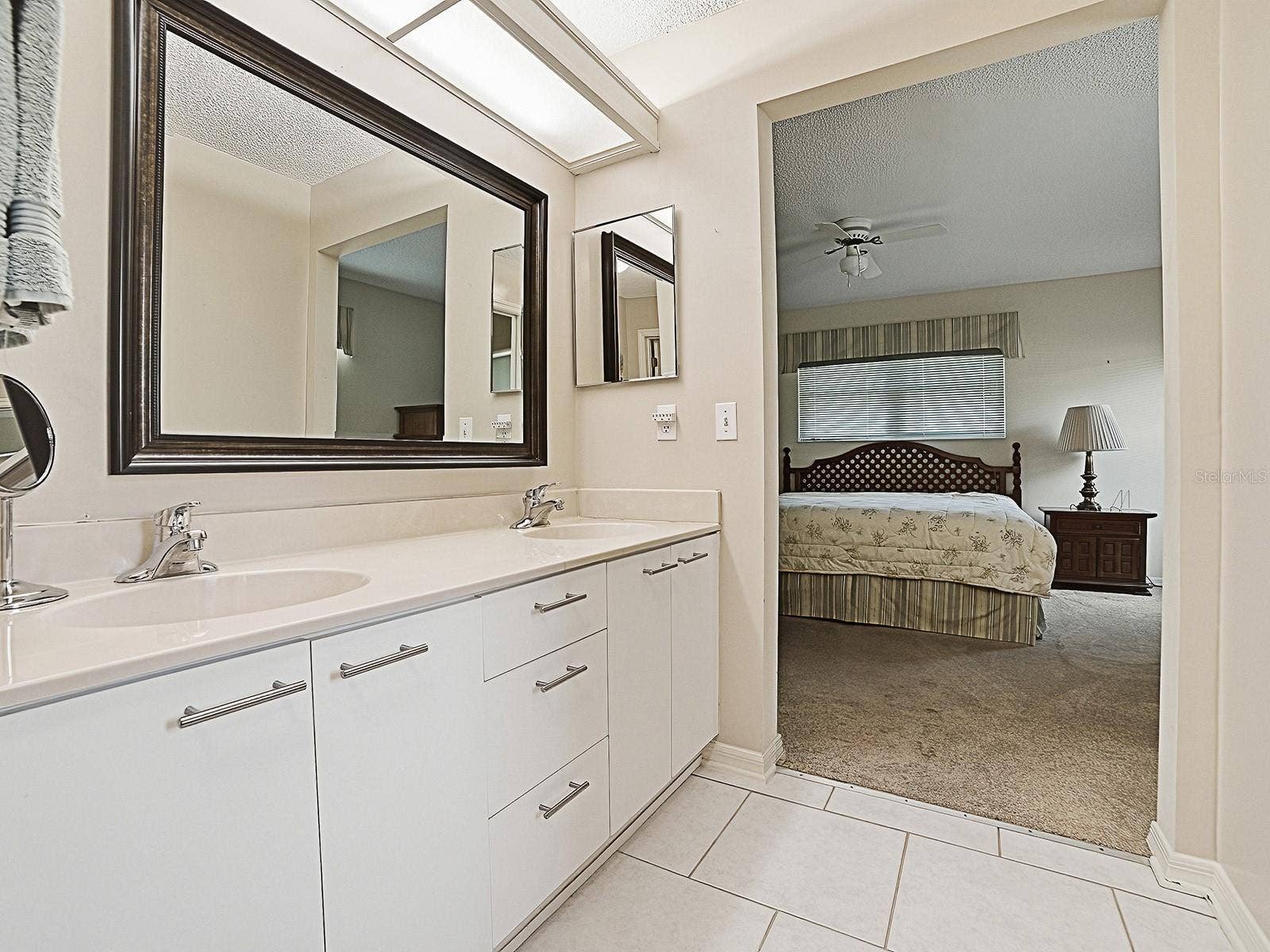 PRIMARY BATHROOM WITH DUAL SINKS