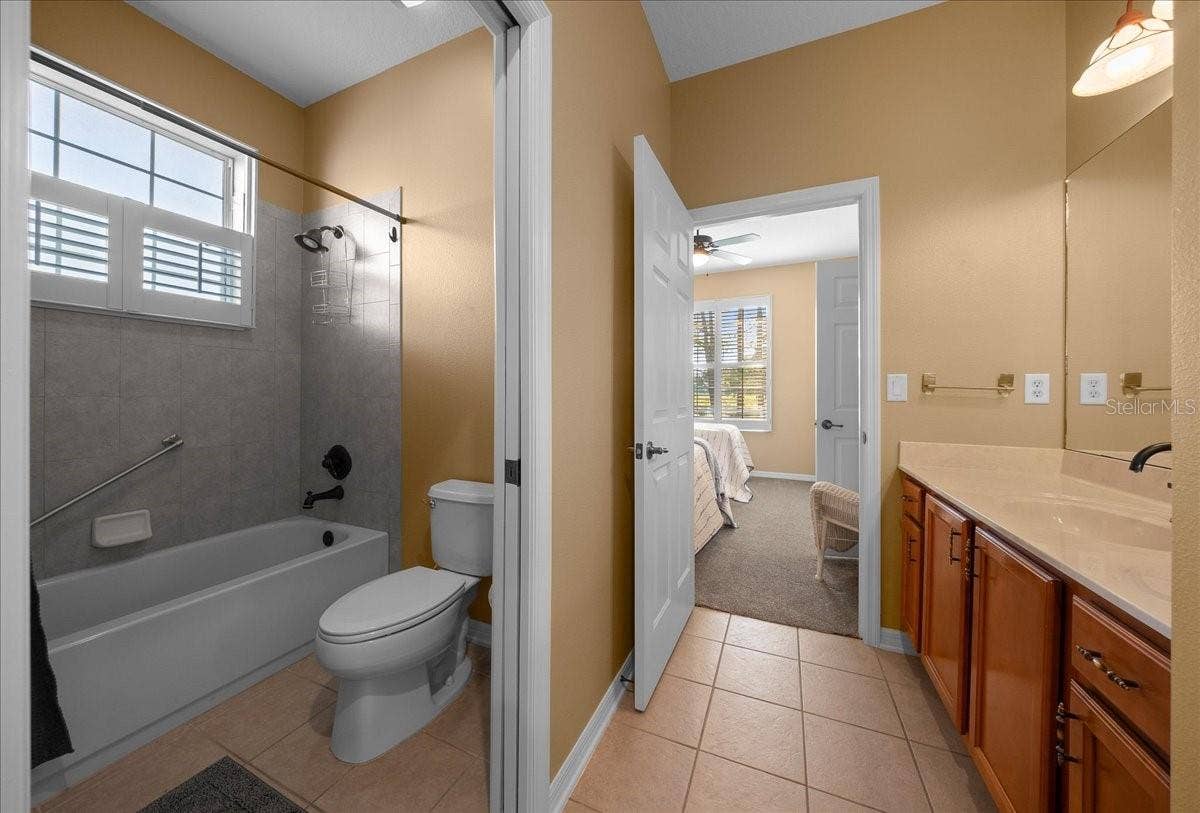 8906 SW 84TH CIRCLE, Ocala, FL 34481 8906 SW 84TH CIRCLE, Ocala, FL 34481
