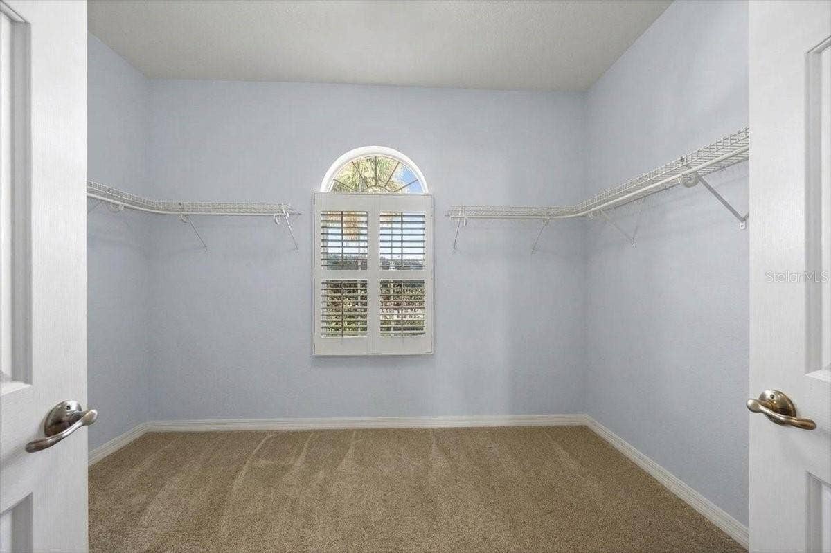 8906 SW 84TH CIRCLE, Ocala, FL 34481 8906 SW 84TH CIRCLE, Ocala, FL 34481
