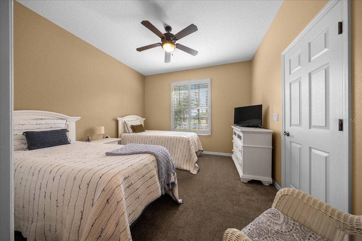 8906 SW 84TH CIRCLE, Ocala, FL 34481 8906 SW 84TH CIRCLE, Ocala, FL 34481