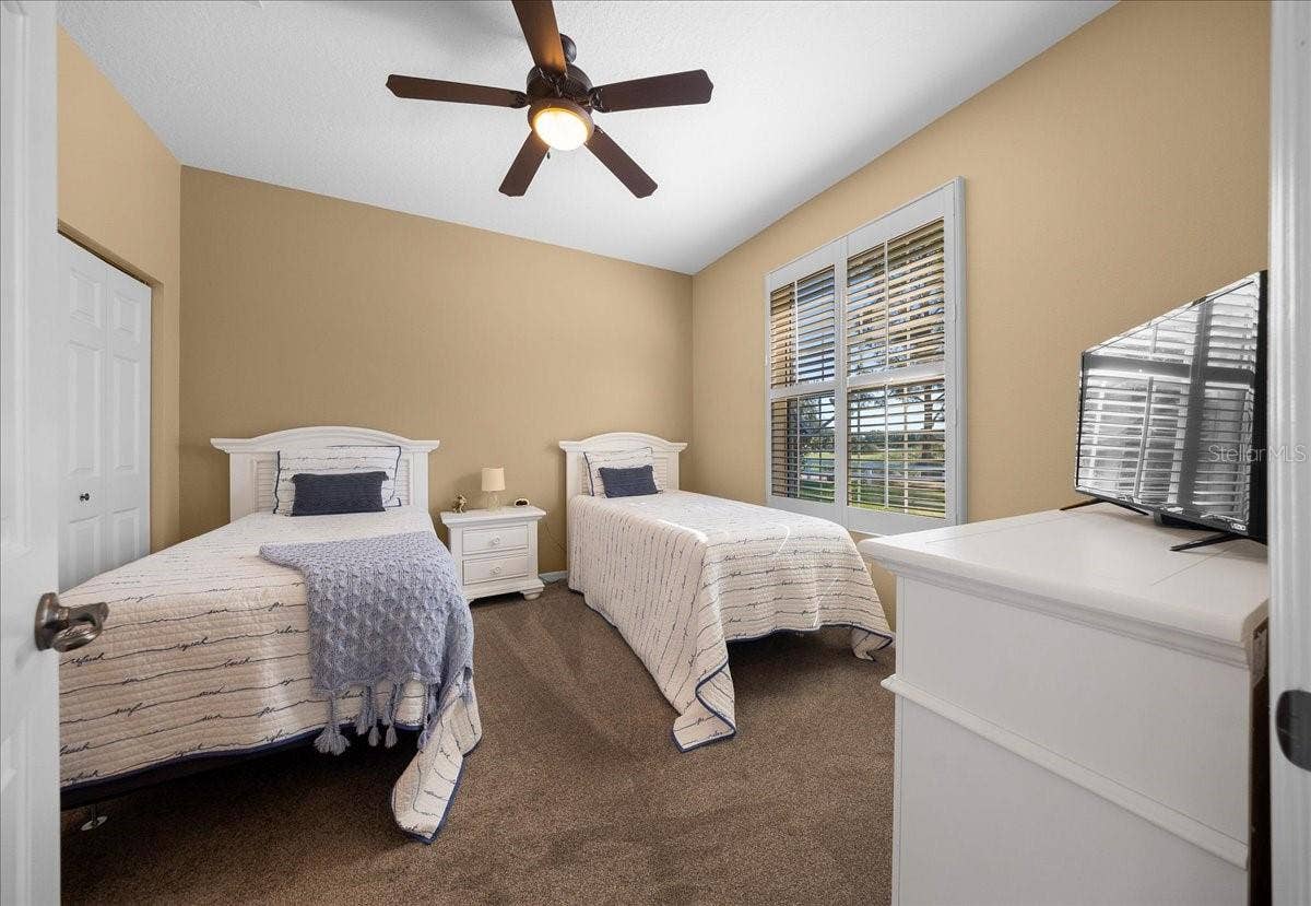8906 SW 84TH CIRCLE, Ocala, FL 34481 8906 SW 84TH CIRCLE, Ocala, FL 34481