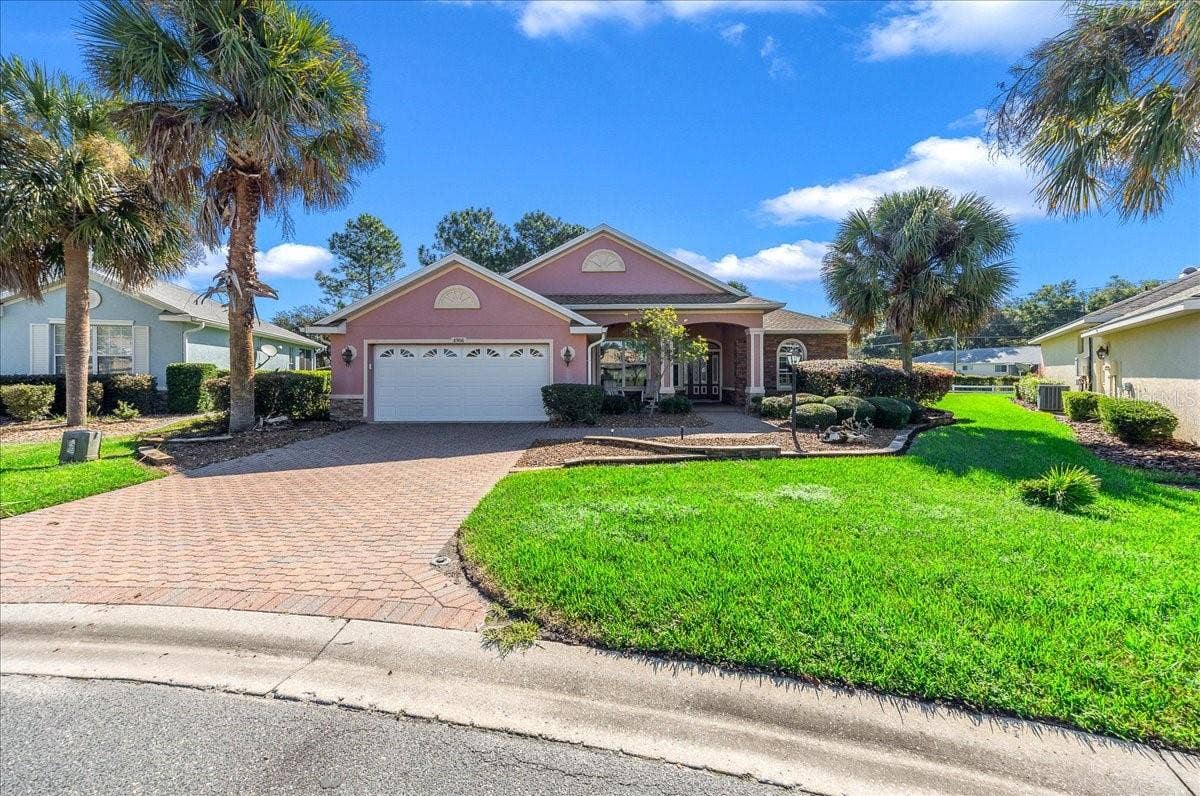 8906 SW 84TH CIRCLE, Ocala, FL 34481 8906 SW 84TH CIRCLE, Ocala, FL 34481