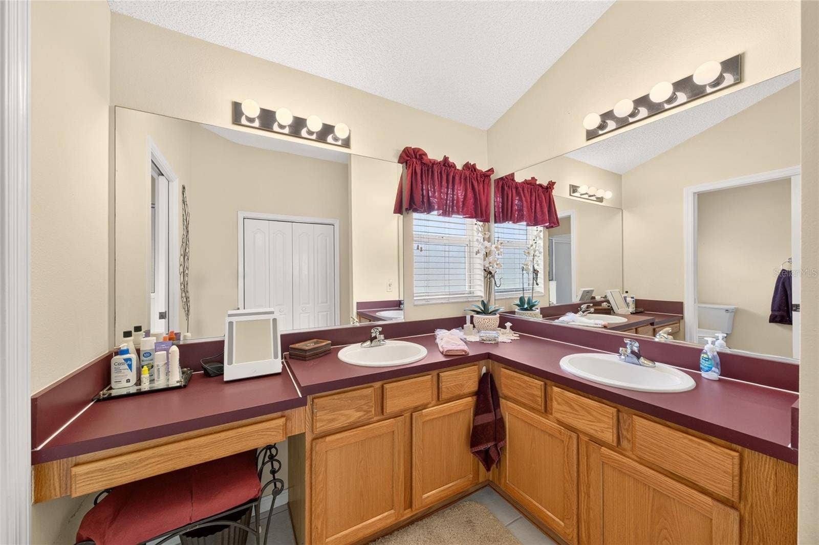 1700 NORFOLK AVENUE, The Villages, FL 32162 1700 NORFOLK AVENUE, The Villages, FL 32162