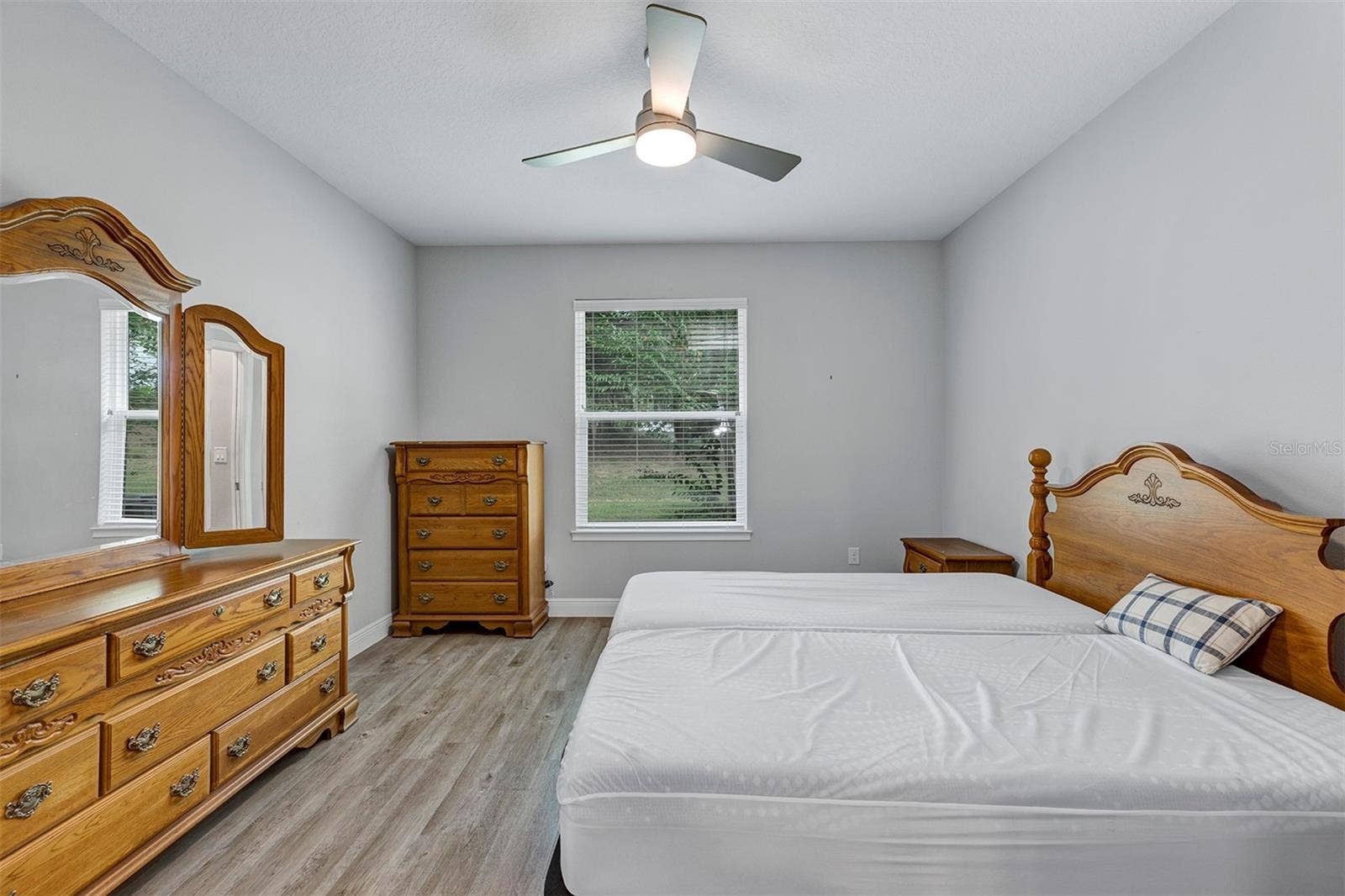 27033 WHITE PLAINS WAY, Leesburg, FL 34748