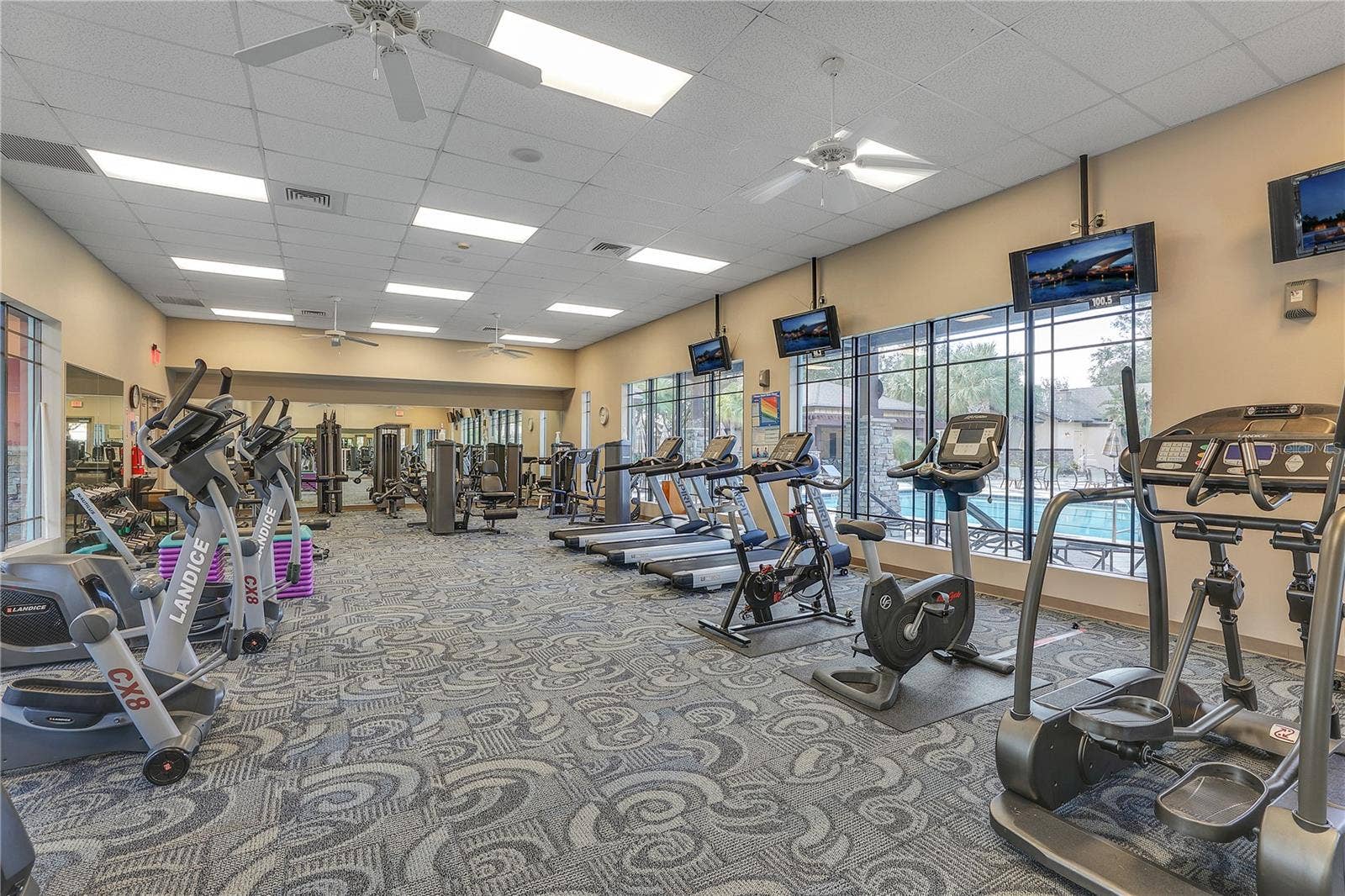 27033 WHITE PLAINS WAY, Leesburg, FL 34748