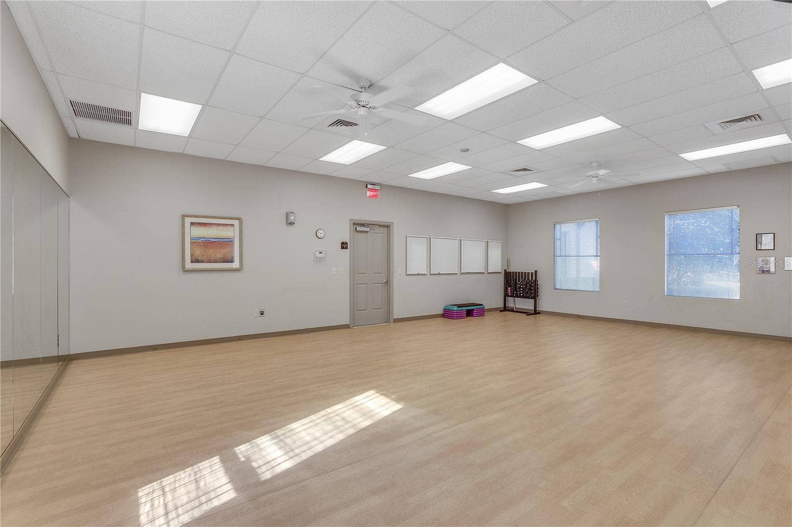 27033 WHITE PLAINS WAY, Leesburg, FL 34748