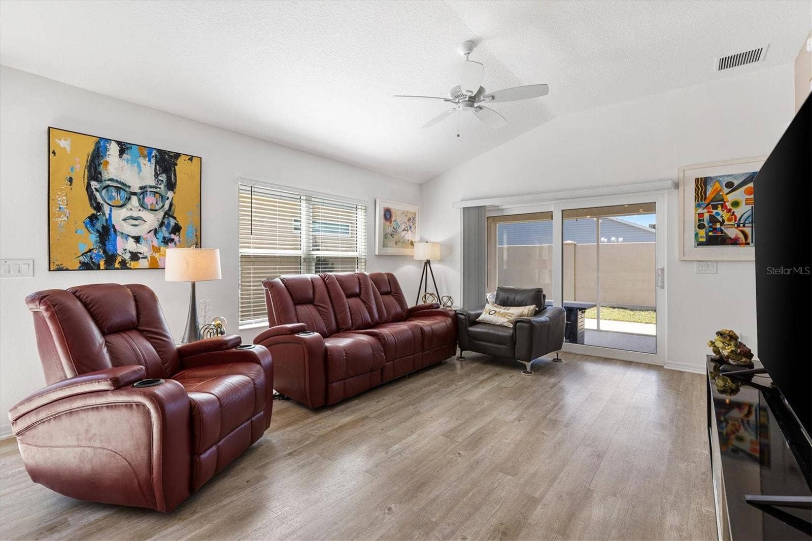 6094 RODRIGUEZ LANE, The Villages, FL 32163 Living Room