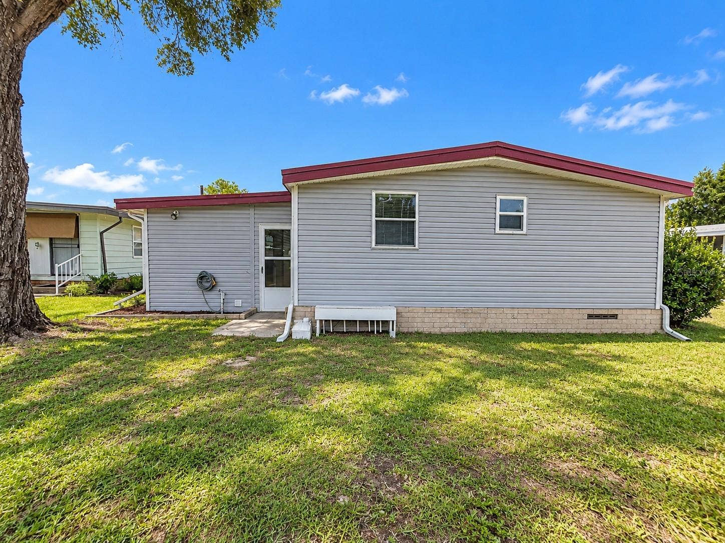 512 PALO VERDE DRIVE, Leesburg, FL 34748 Back of home