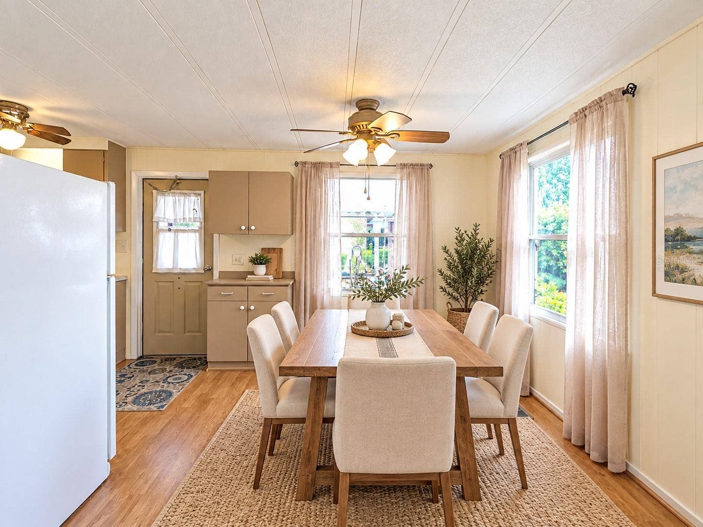 512 PALO VERDE DRIVE, Leesburg, FL 34748 Dining - Virtually Staged