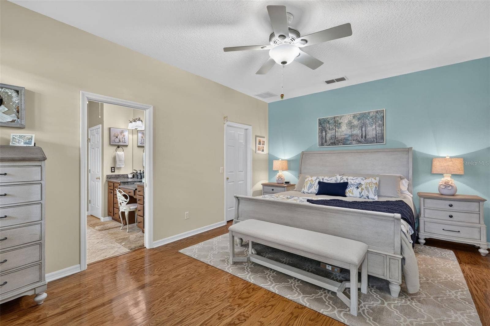 8021 SAINT JAMES WAY, Mount Dora, FL 32757