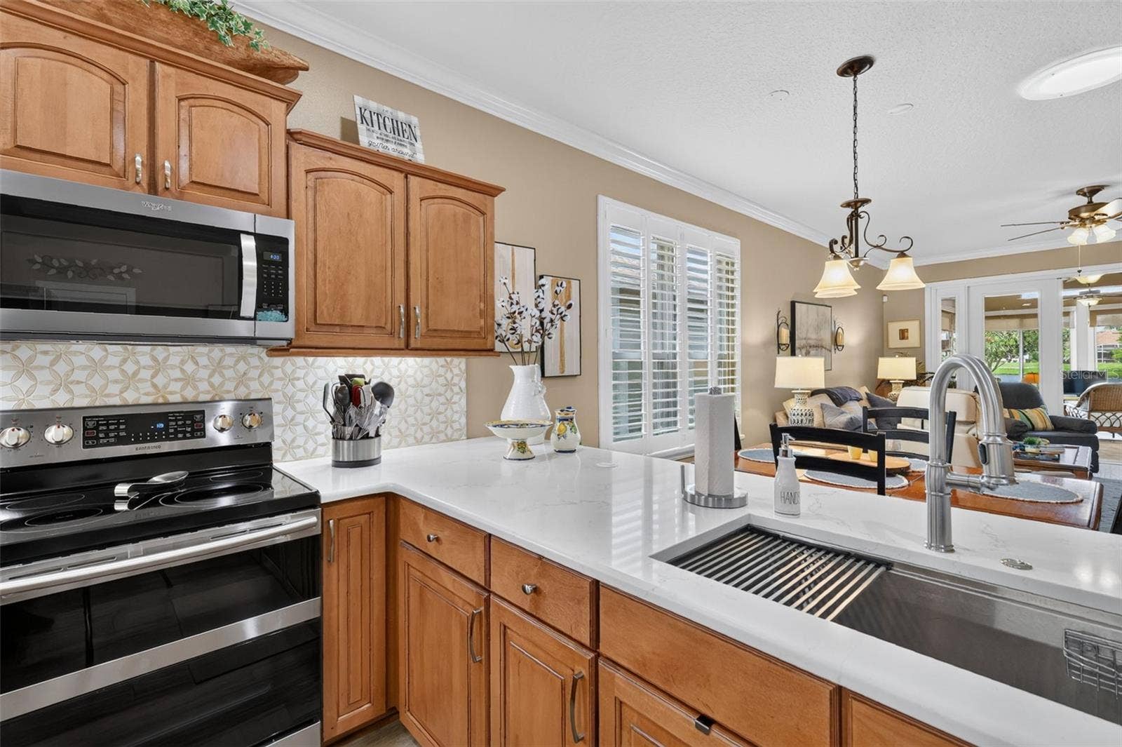 8021 SAINT JAMES WAY, Mount Dora, FL 32757