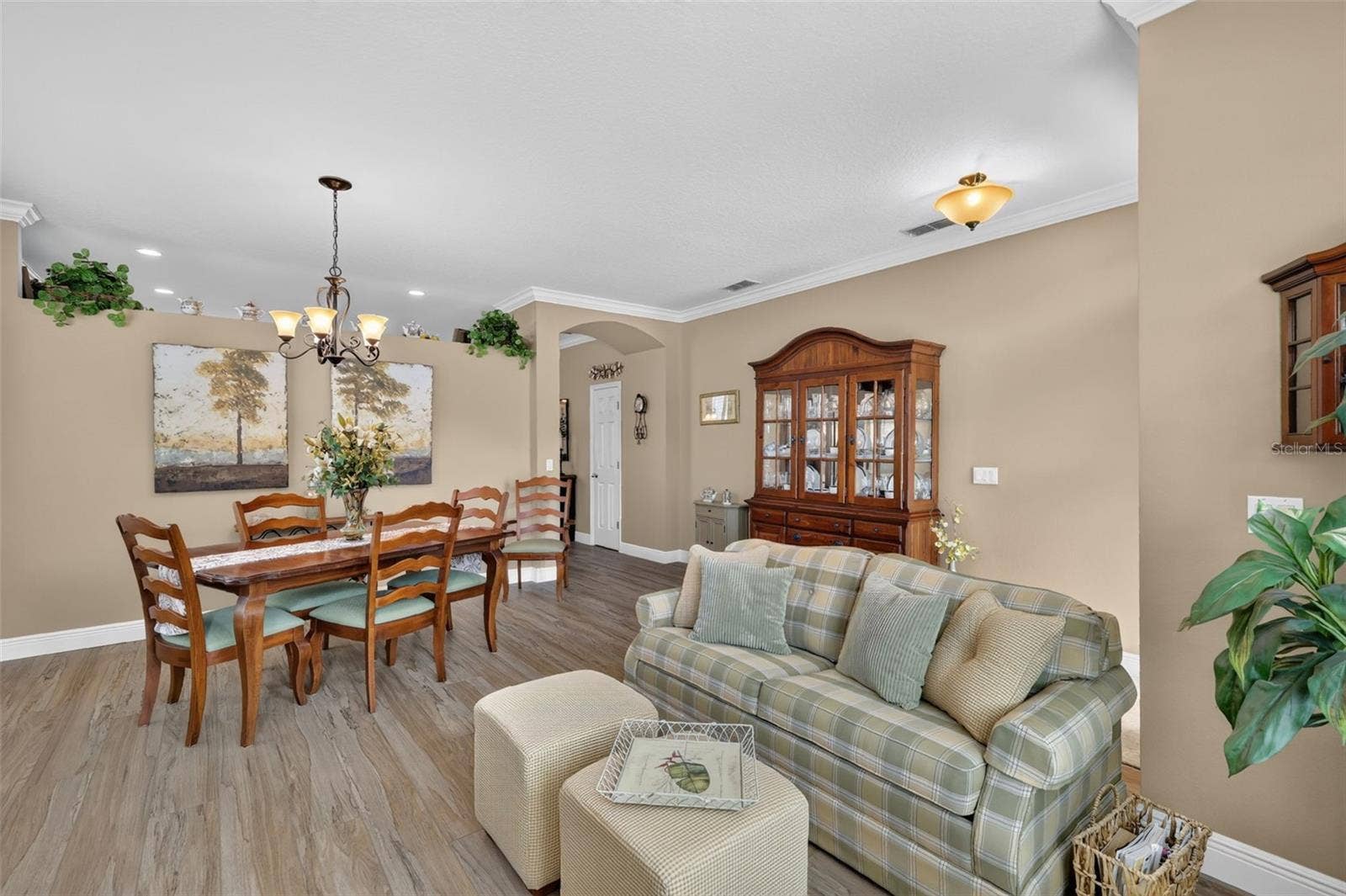 8021 SAINT JAMES WAY, Mount Dora, FL 32757