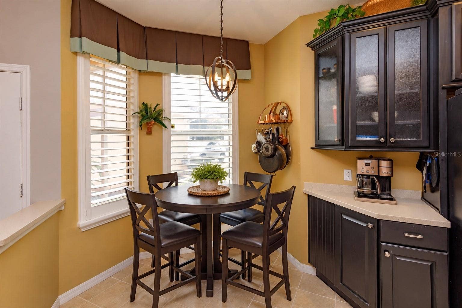 27239 WHITE PLAINS WAY, Leesburg, FL 34748 27239 WHITE PLAINS WAY, Leesburg, FL 34748