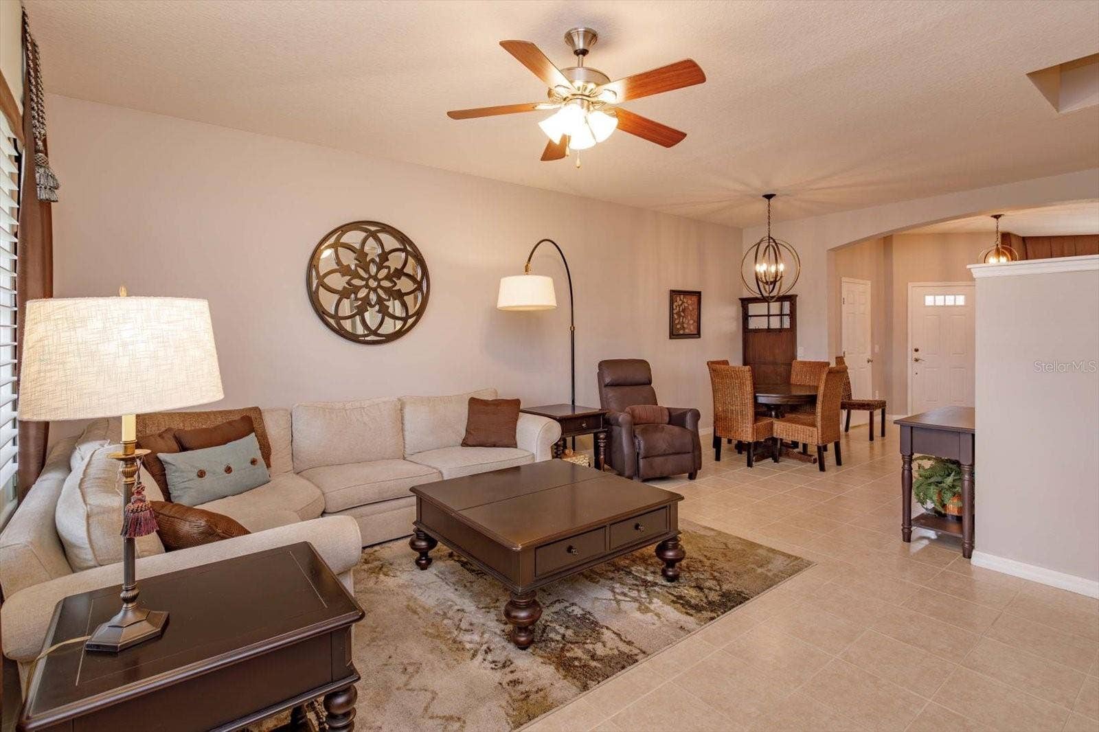 27239 WHITE PLAINS WAY, Leesburg, FL 34748 27239 WHITE PLAINS WAY, Leesburg, FL 34748