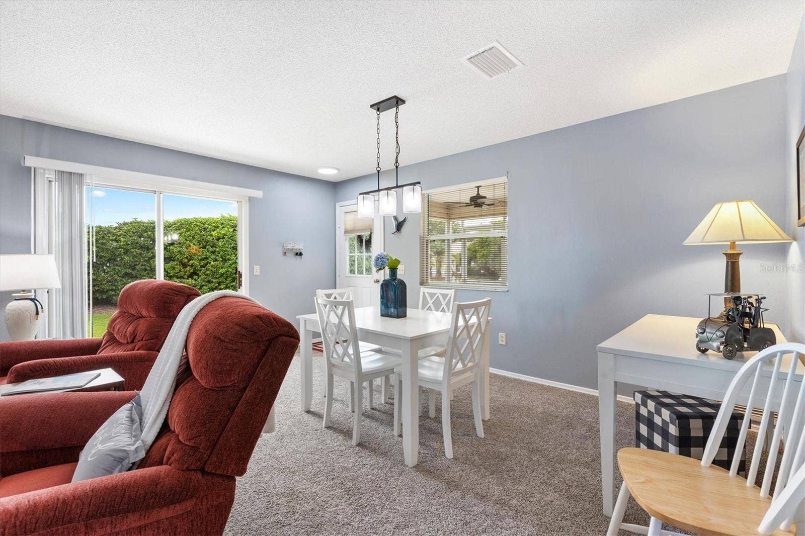 OPEN CONCEPT LIVING ROOM & KITCHEN,DINING ROOM