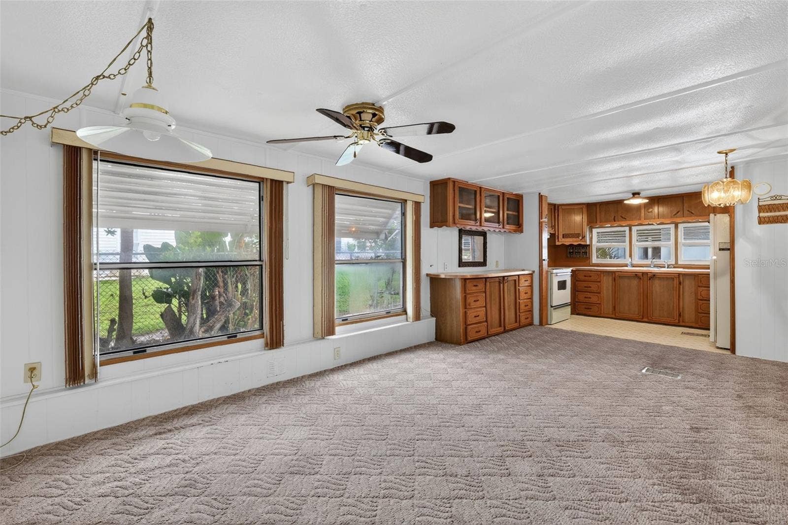 31722 IMPERIAL DRIVE, Tavares, FL 32778