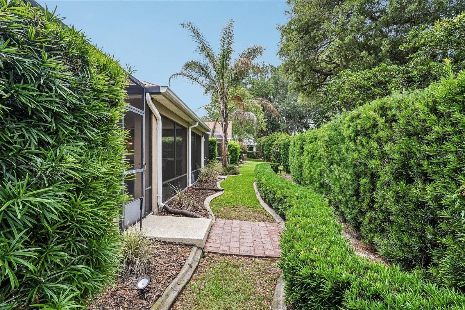 17115 SE 93RD TELLFIER TERRACE, The Villages, FL 32162 and talk about privacy