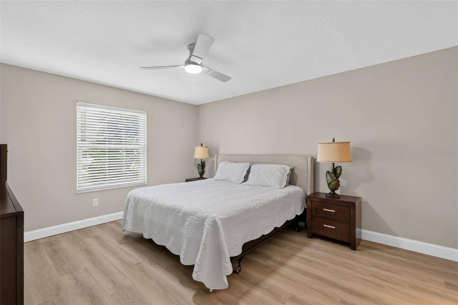 1647 DURAN DRIVE, The Villages, FL 32162 1647 DURAN DRIVE, The Villages, FL 32162
