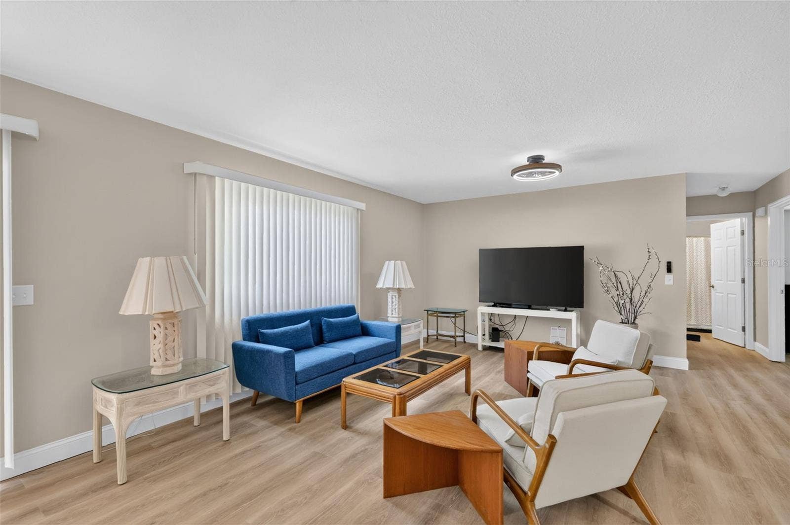 1647 DURAN DRIVE, The Villages, FL 32162 1647 DURAN DRIVE, The Villages, FL 32162