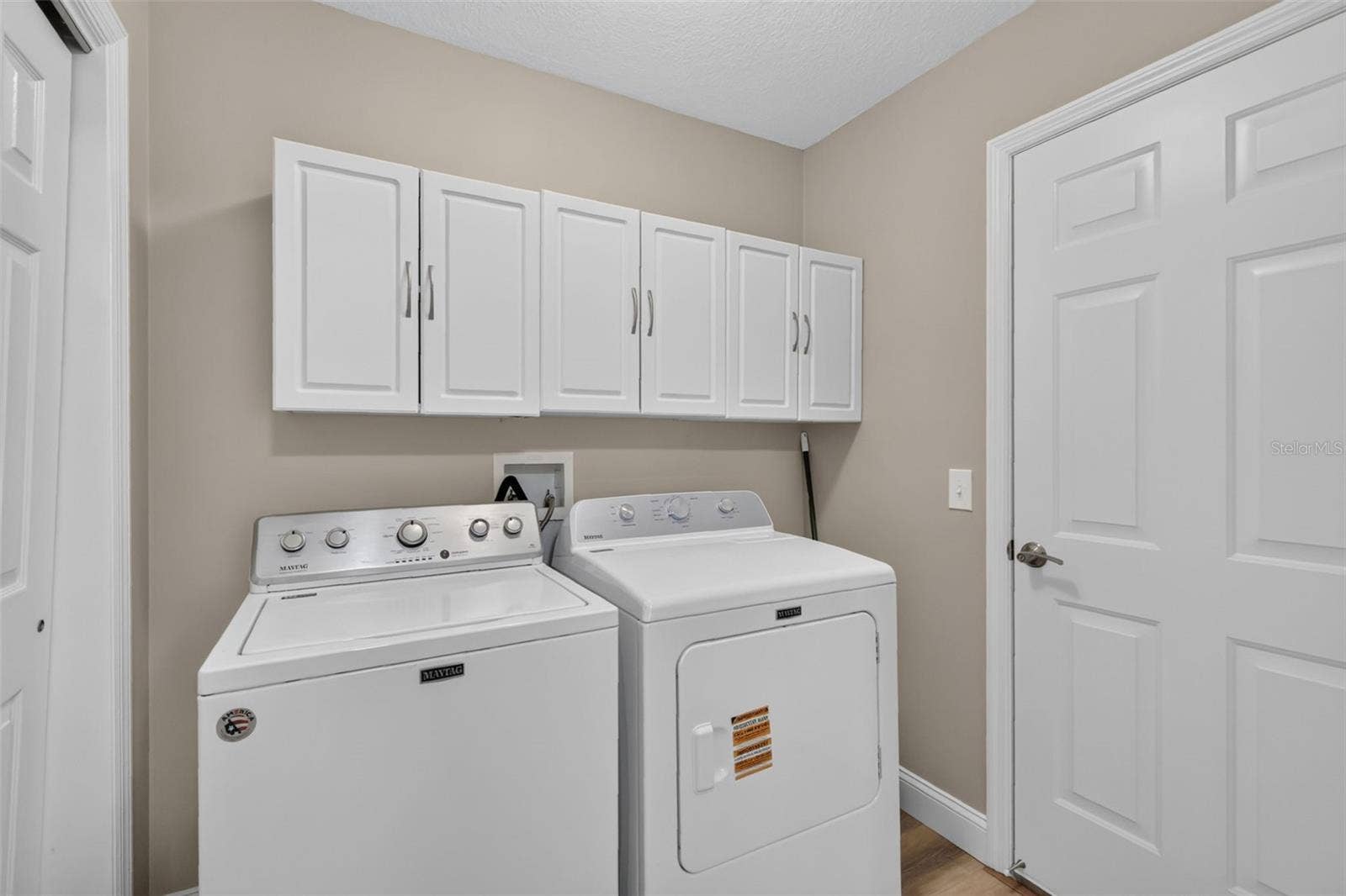 1647 DURAN DRIVE, The Villages, FL 32162 1647 DURAN DRIVE, The Villages, FL 32162
