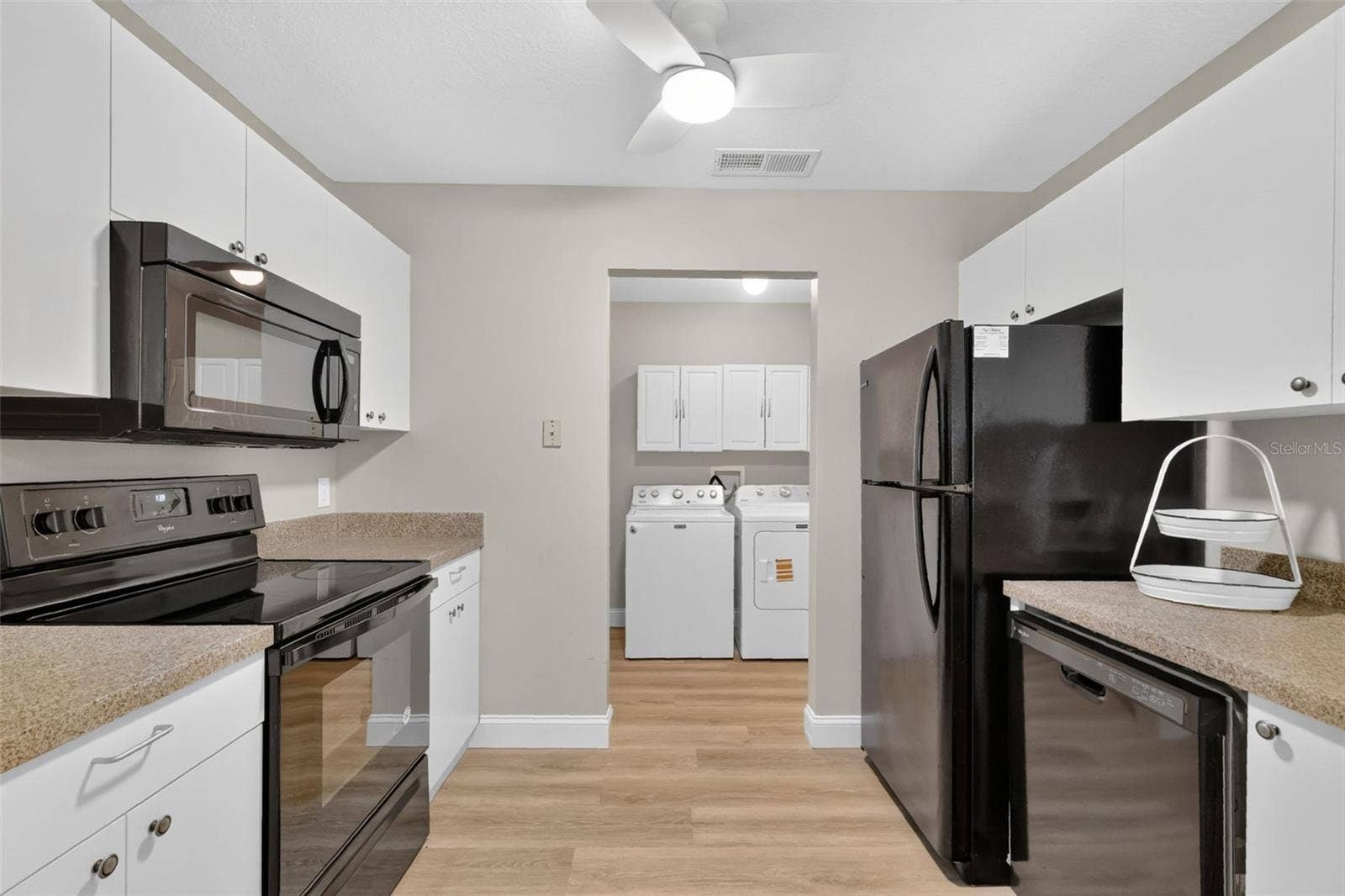 1647 DURAN DRIVE, The Villages, FL 32162 1647 DURAN DRIVE, The Villages, FL 32162