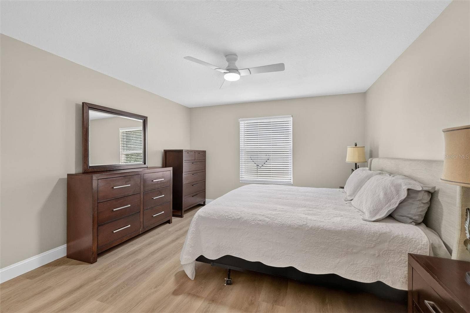 1647 DURAN DRIVE, The Villages, FL 32162 1647 DURAN DRIVE, The Villages, FL 32162