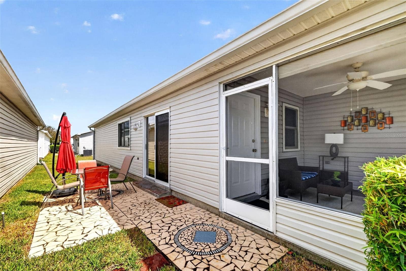 1647 DURAN DRIVE, The Villages, FL 32162 1647 DURAN DRIVE, The Villages, FL 32162