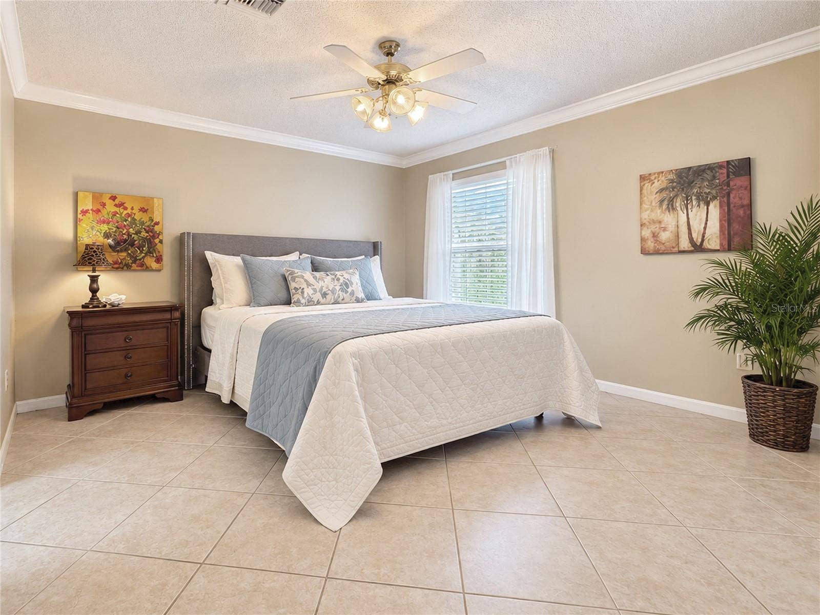 1318 BALBOA COURT, The Villages, FL 32159 Primary bedrooom (bedding does not convey)