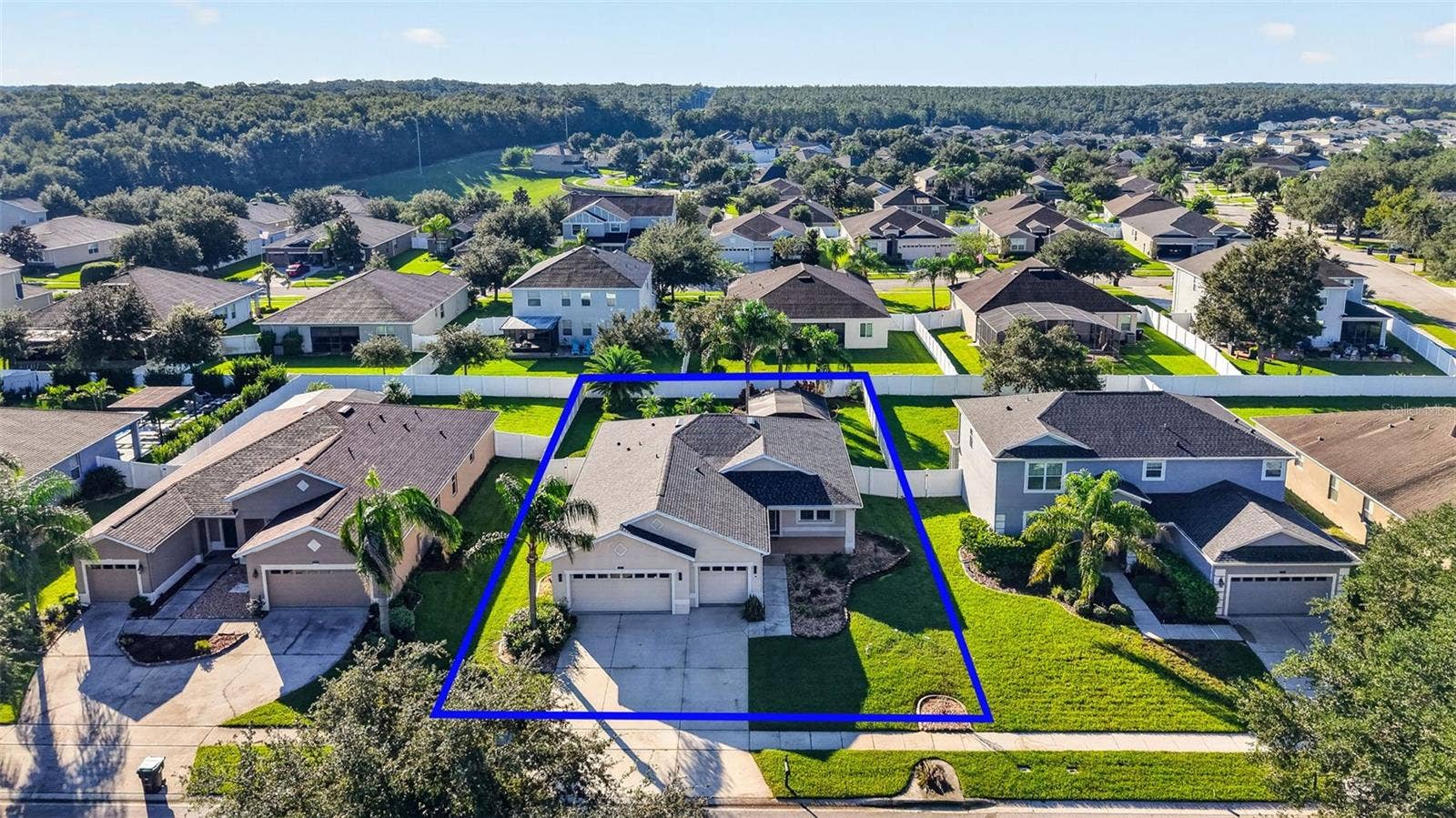 4913 ROYCE DRIVE, Mount Dora, FL 32757 4913 ROYCE DRIVE, Mount Dora, FL 32757