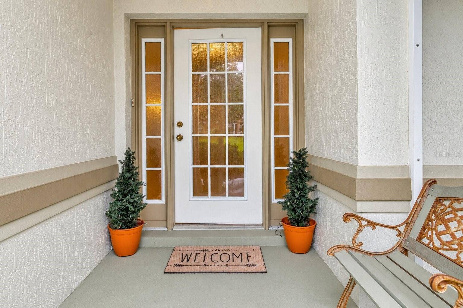 5124 LINKS LANE, Leesburg, FL 34748 Front Entrance