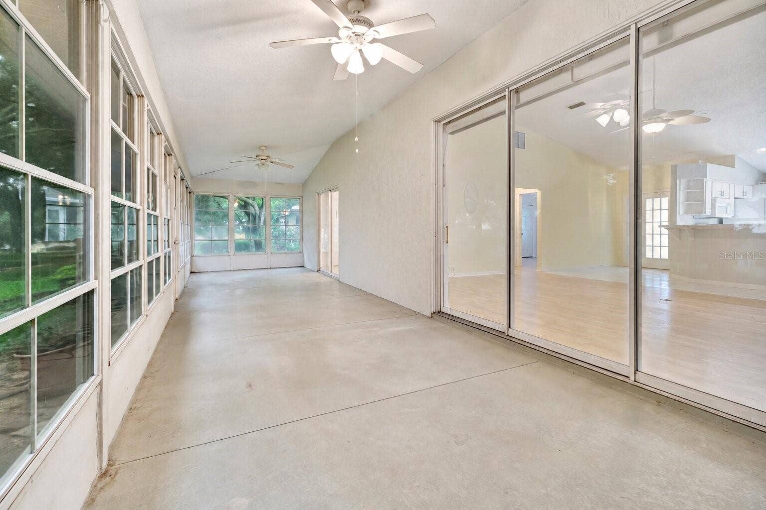 5124 LINKS LANE, Leesburg, FL 34748 Screened-in Lanai