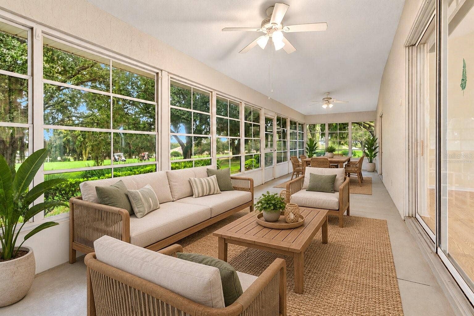 5124 LINKS LANE, Leesburg, FL 34748 Virtually Staged Screened-in Lanai