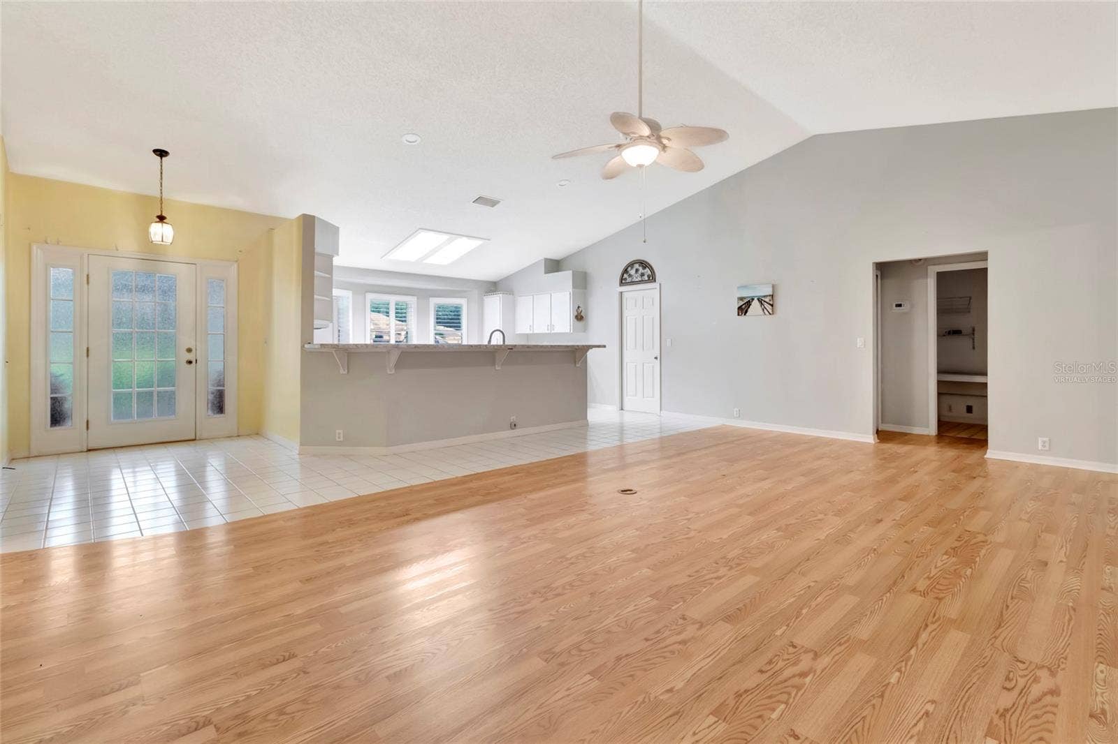 5124 LINKS LANE, Leesburg, FL 34748 Living Room/Dining Room